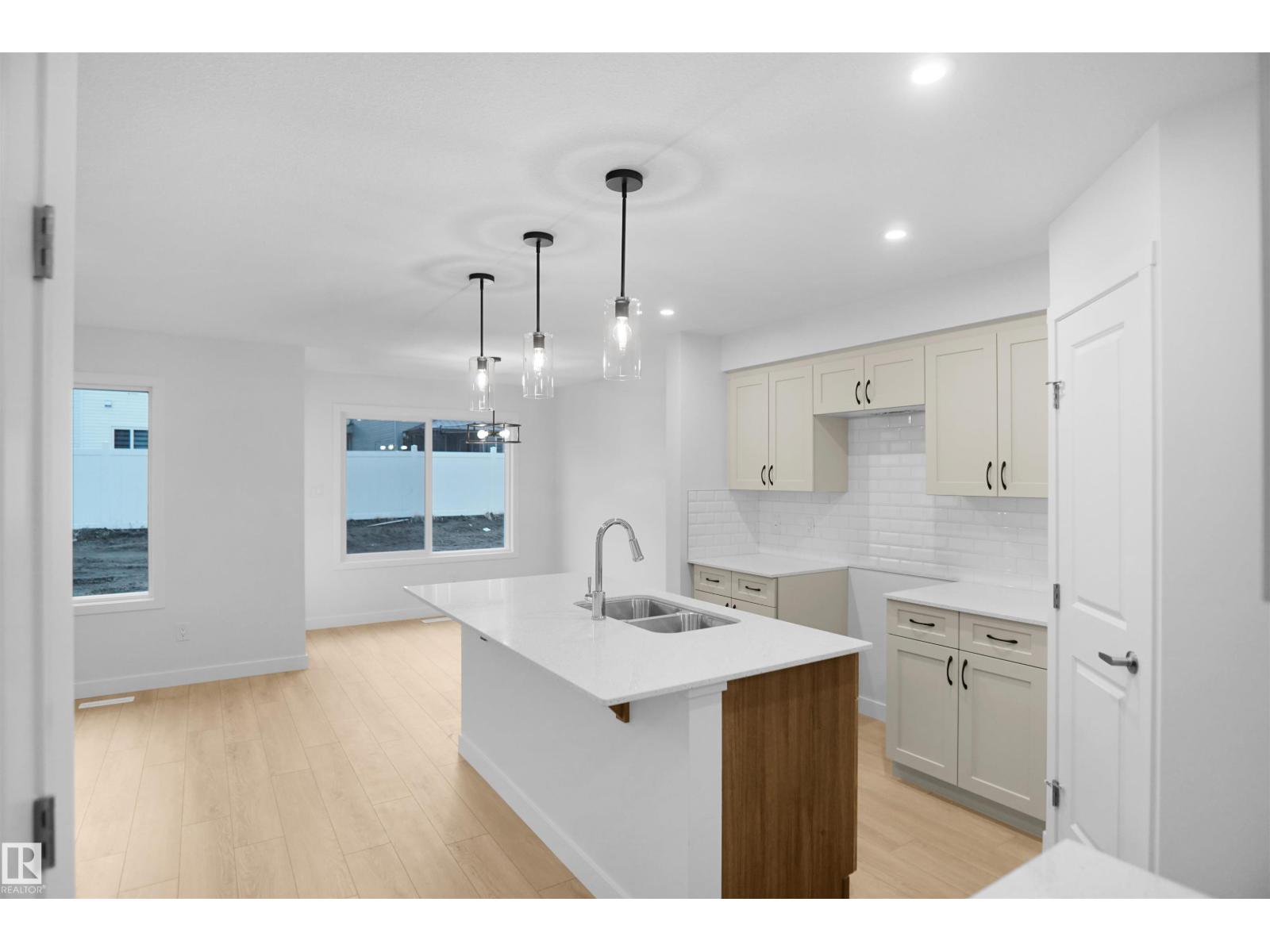 115 Ficus Wy, Fort Saskatchewan, Alberta  T8L 0Z6 - Photo 7 - E4474209