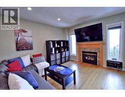 105 TALL OAK Private, Ottawa, Ontario