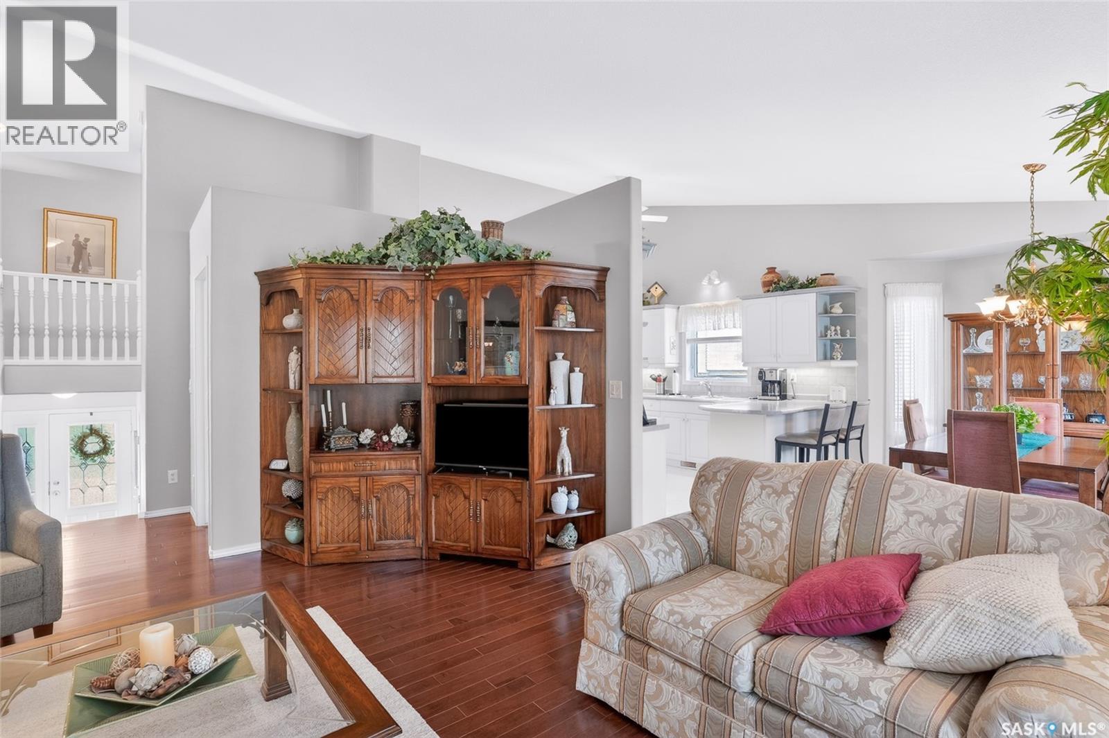 110 810 Mendel Crescent, Saskatoon, Saskatchewan  S7J 5K5 - Photo 5 - SK032960