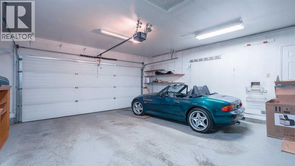 42 Woodmeadow Close SW, Calgary, Alberta  T2W 4L8 - Photo 34 - A2301210