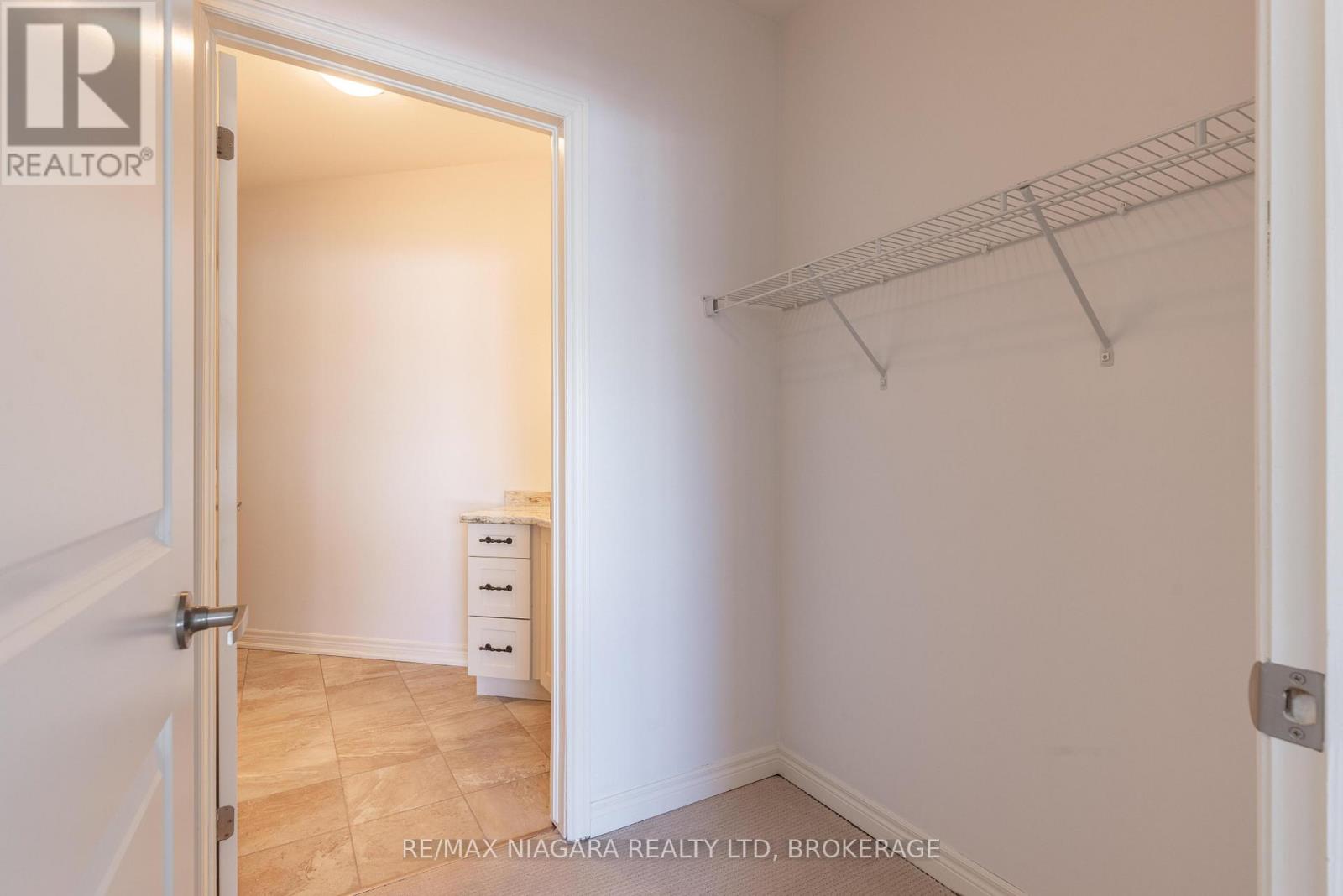 209 - 379 Scott Street, St. Catharines, Ontario  L2M 3W2 - Photo 17 - X13003386