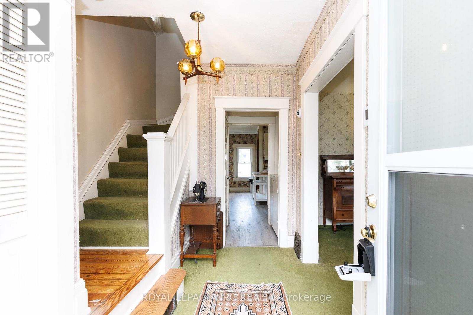 6511 Riall Street, Niagara Falls, Ontario  L2J 1Z4 - Photo 11 - X13003412