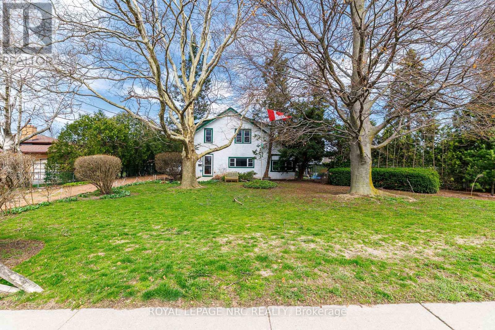 6511 Riall Street, Niagara Falls, Ontario  L2J 1Z4 - Photo 3 - X13003412