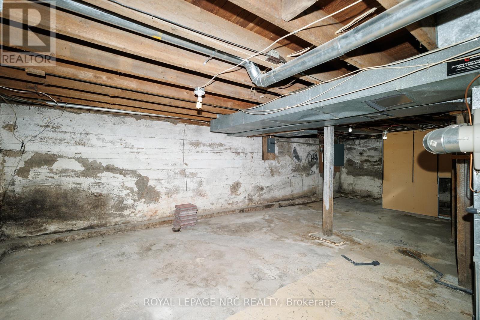 6511 Riall Street, Niagara Falls, Ontario  L2J 1Z4 - Photo 36 - X13003412