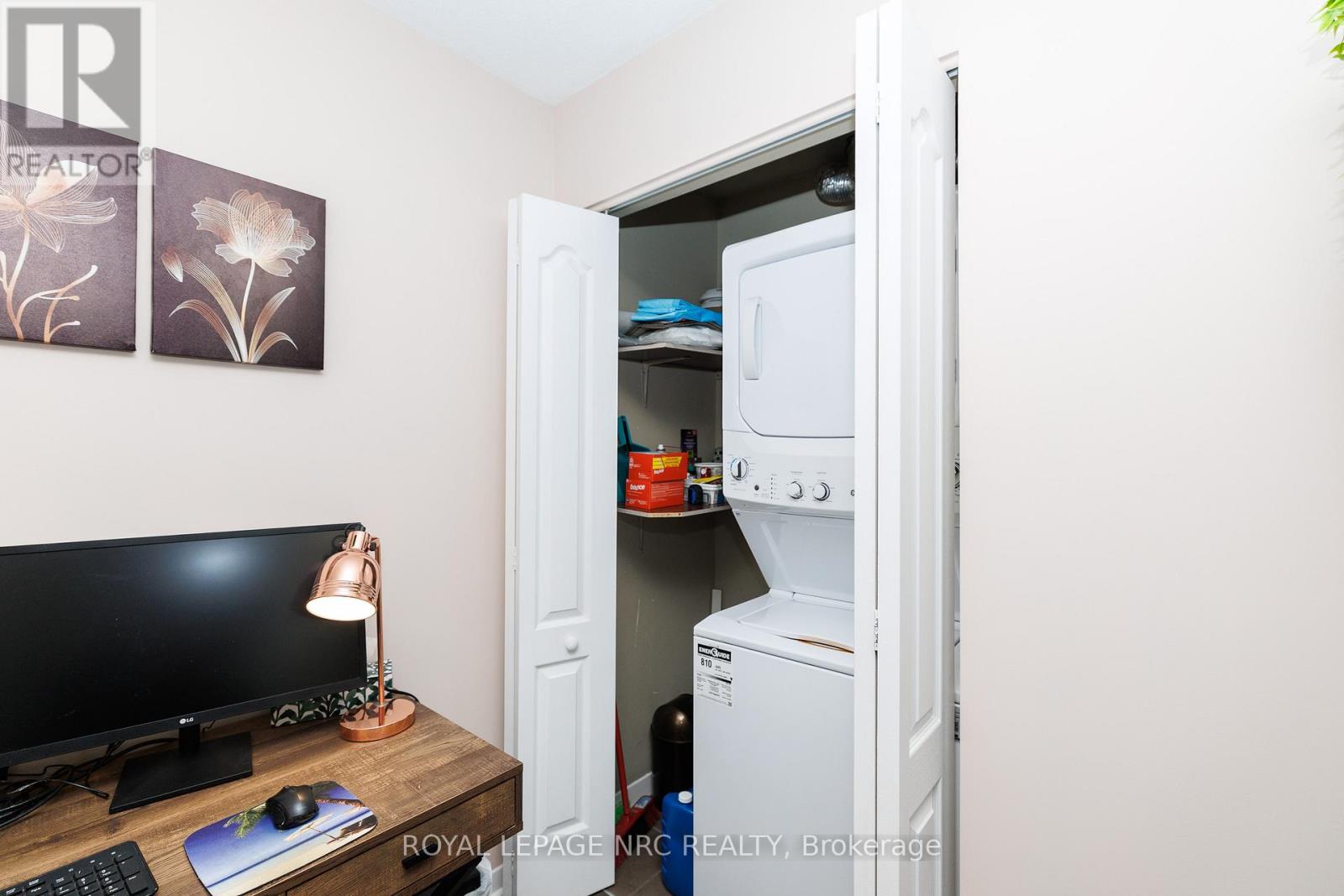 1209 - 330 Prince Charles Drive S, Welland, Ontario  L3C 7B3 - Photo 24 - X13003478