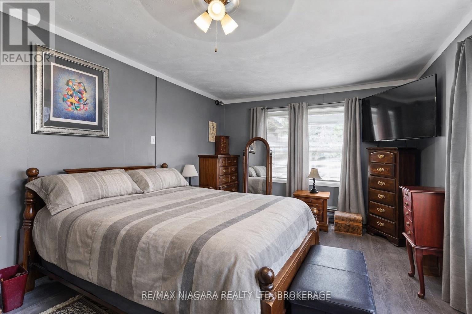 549 Ferndale Avenue, Fort Erie, Ontario  L2A 5C5 - Photo 15 - X13003614