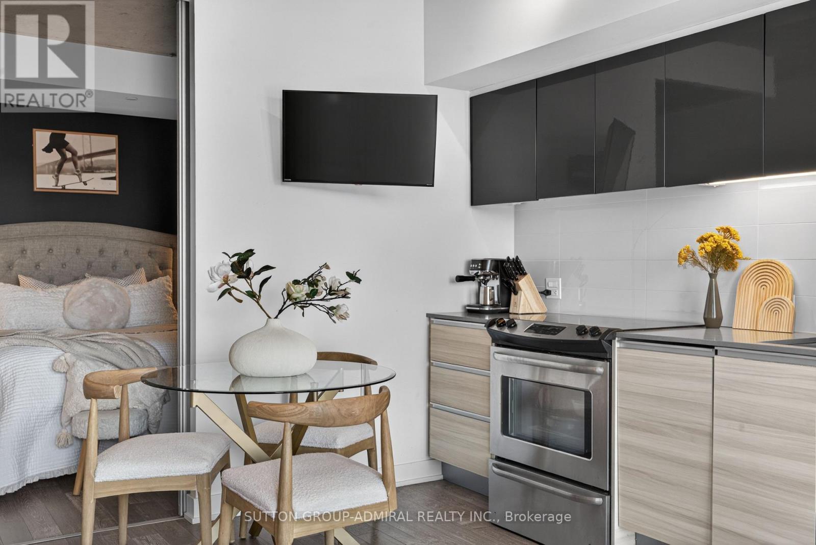 725 - 1190 Dundas Street E, Toronto, Ontario  M4M 0C5 - Photo 14 - E12995806