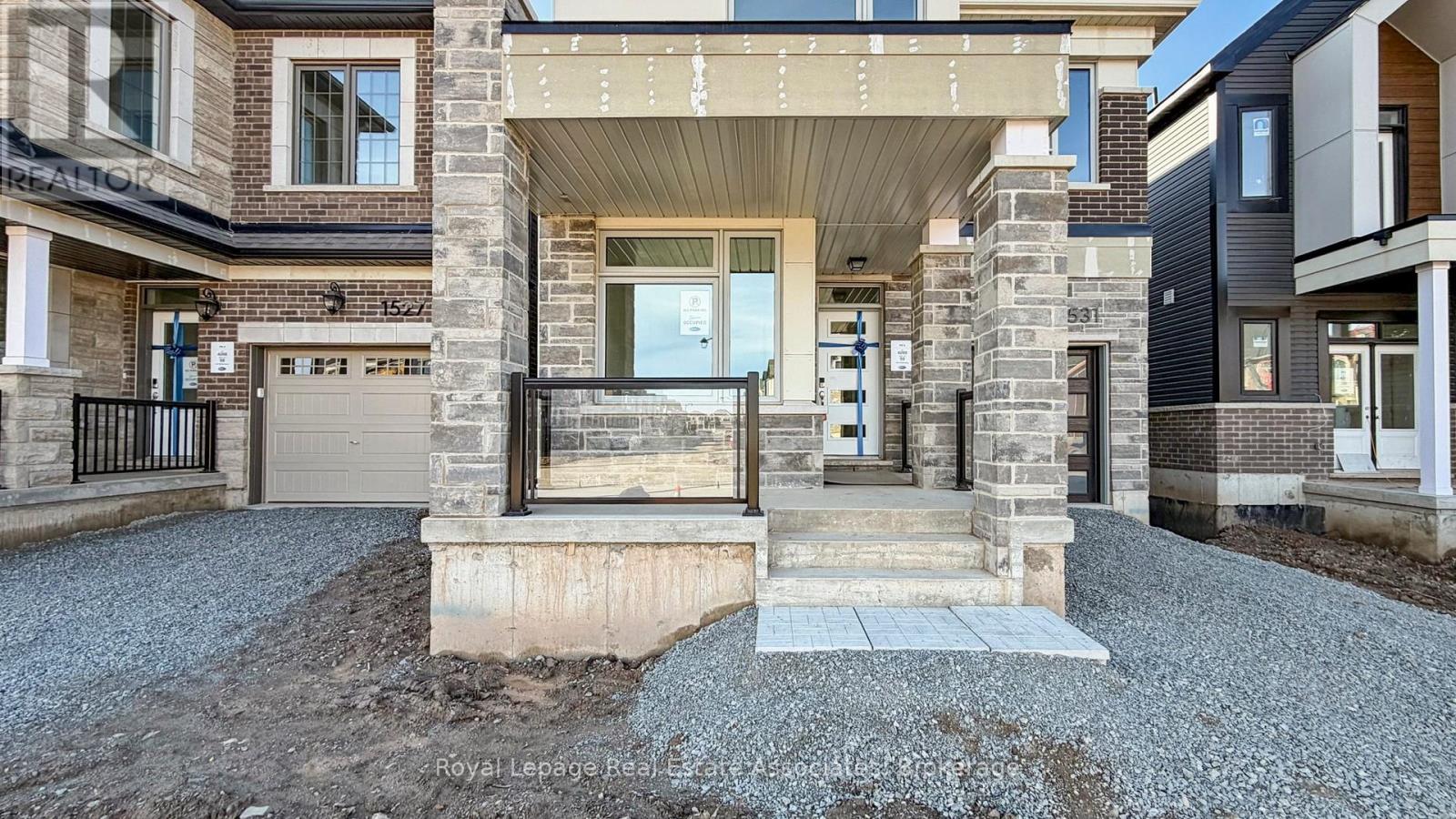 1531 Whitlock Avenue, Milton, Ontario  L9E 2J7 - Photo 4 - W13003348