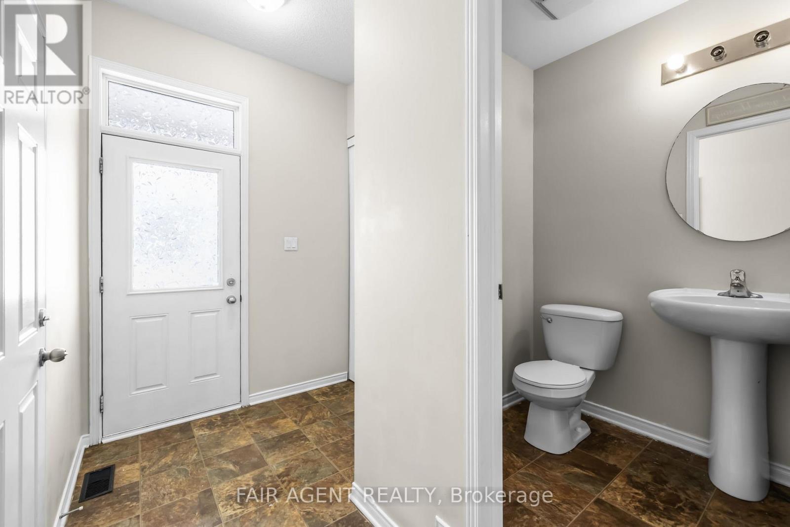 165 Dahlia Street, Clarence-Rockland, Ontario  K4K 0G1 - Photo 14 - X12903438