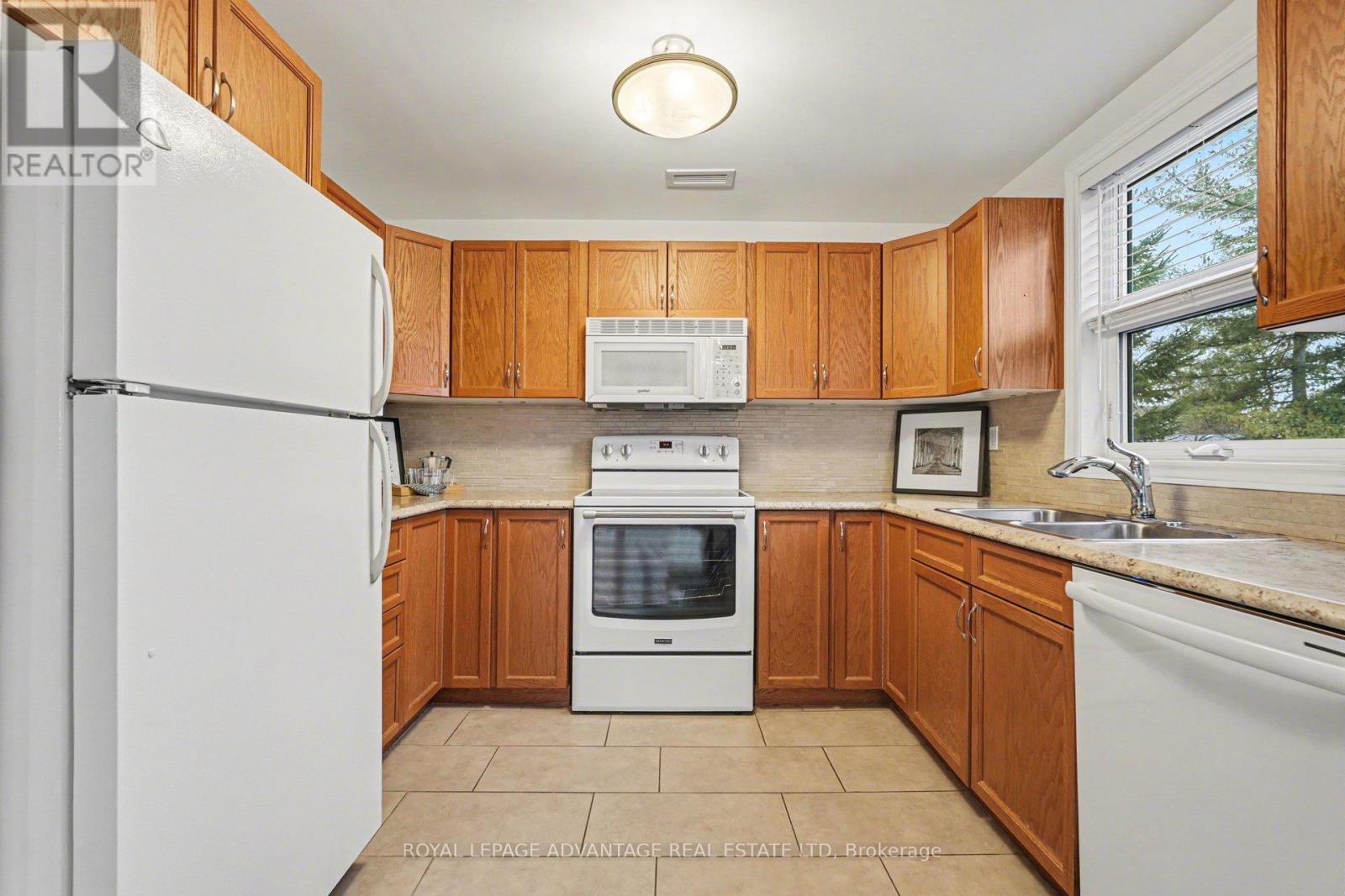 22 Welland Street, Perth, Ontario  K7H 3H7 - Photo 10 - X13003608