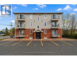 100 - 902 NOTRE DAME STREET, Russell, Ontario