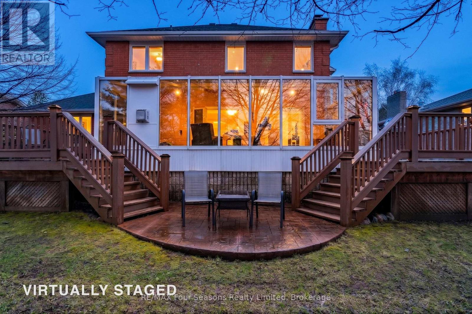 16 Carmichael Crescent, Collingwood, Ontario  L9Y 4R6 - Photo 2 - S13003460