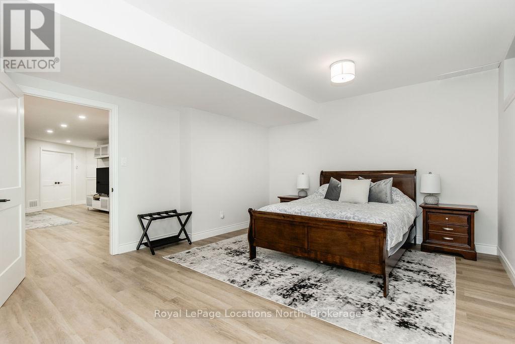 18 Mills Circle, Springwater, Ontario  L0L 1X0 - Photo 38 - S13003624