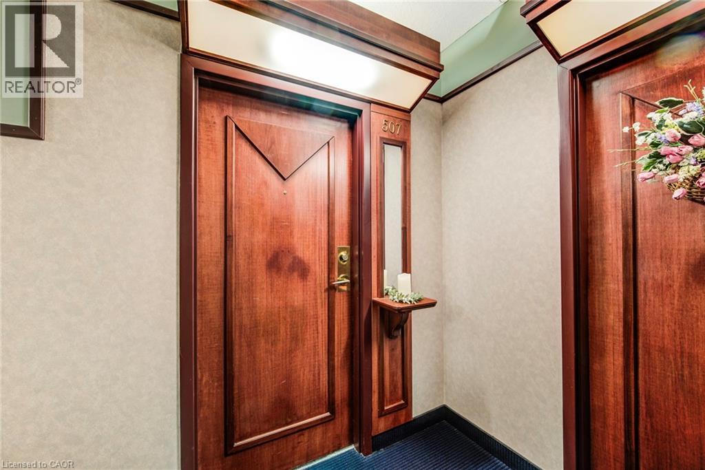 405 Erb Street W Unit# 507, Waterloo, Ontario  N2L 1W7 - Photo 7 - 40821244