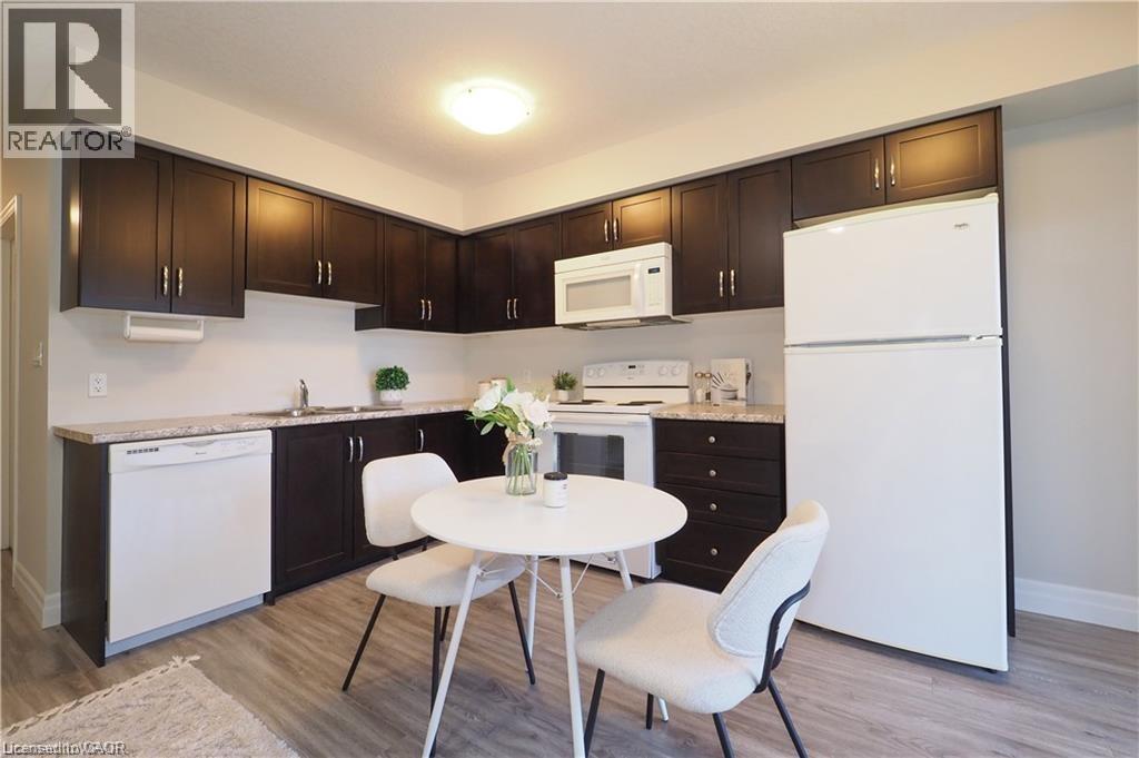 1180 Countrystone Drive Unit# 10b, Kitchener, Ontario  N2N 0B9 - Photo 8 - 40821235