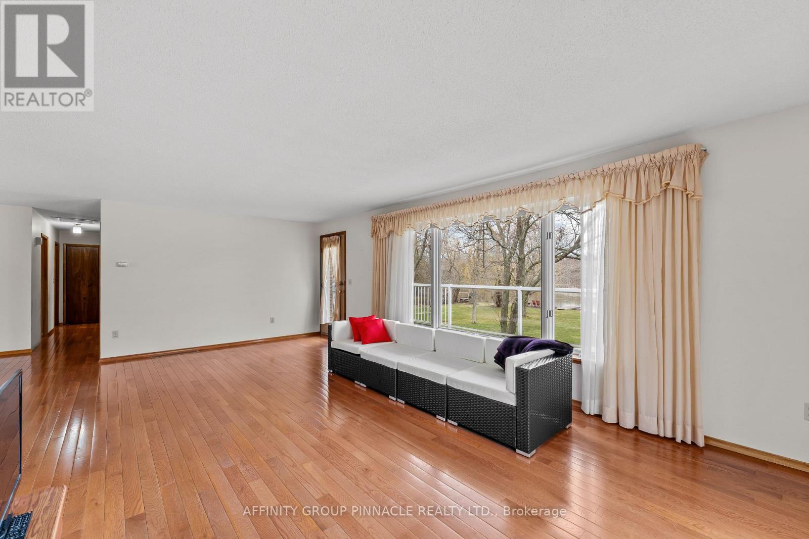 28 Water Street, Kawartha Lakes, Ontario  K9V 2C8 - Photo 15 - X13003426