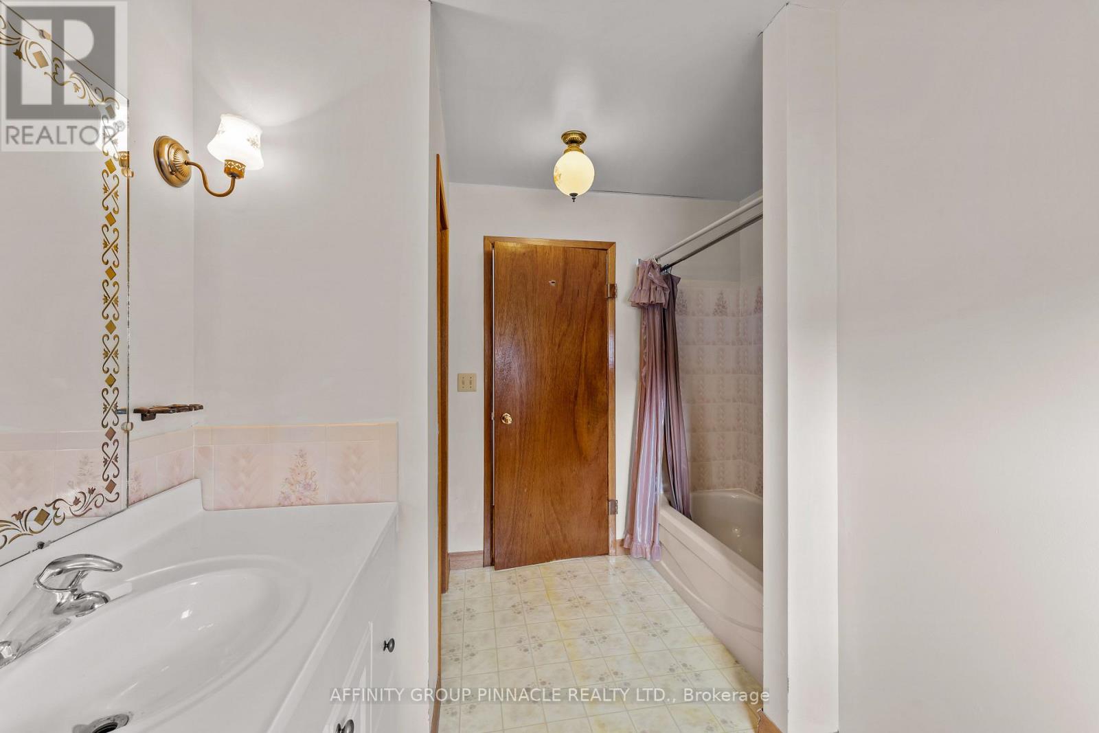 28 Water Street, Kawartha Lakes, Ontario  K9V 2C8 - Photo 19 - X13003426