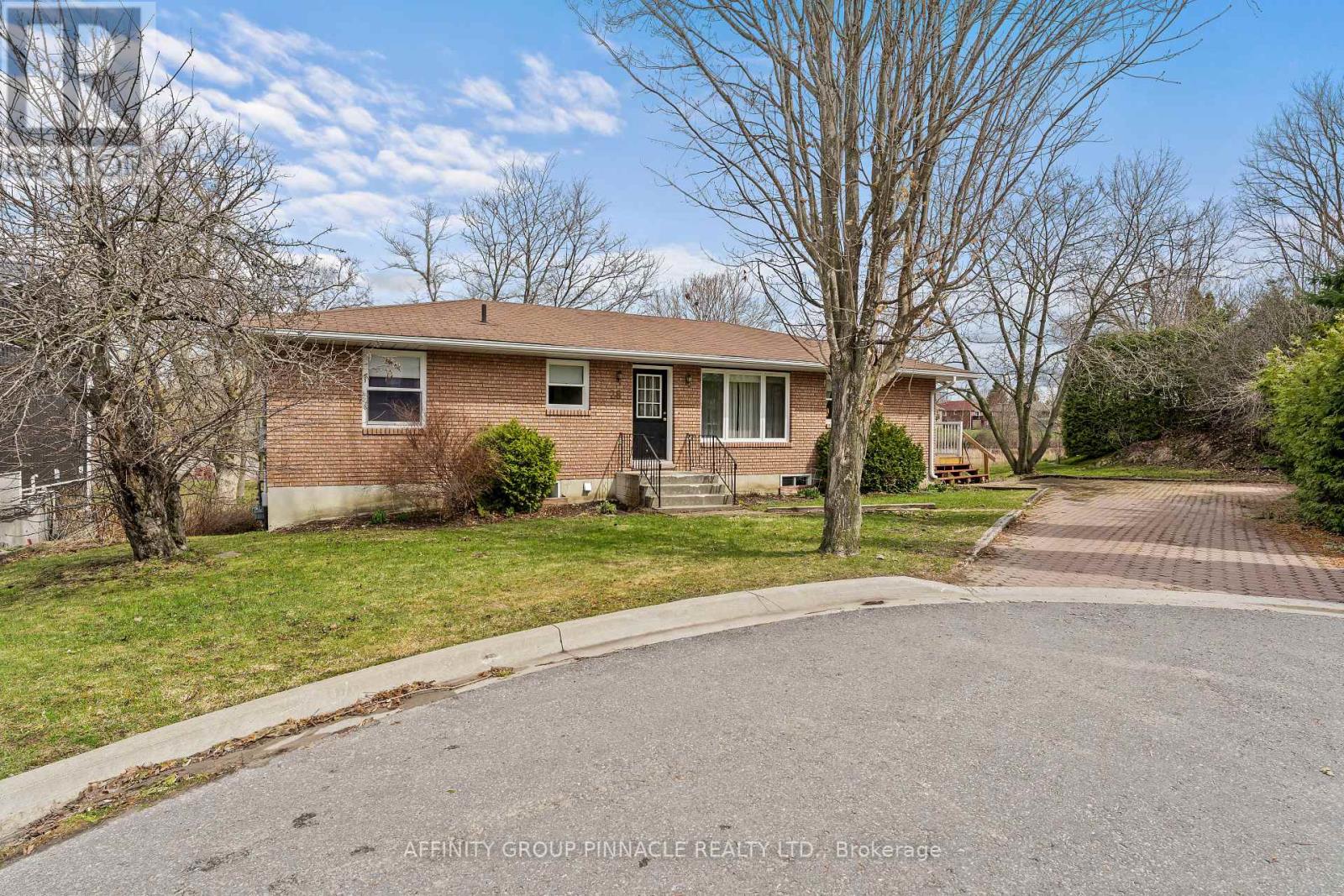 28 Water Street, Kawartha Lakes, Ontario  K9V 2C8 - Photo 2 - X13003426