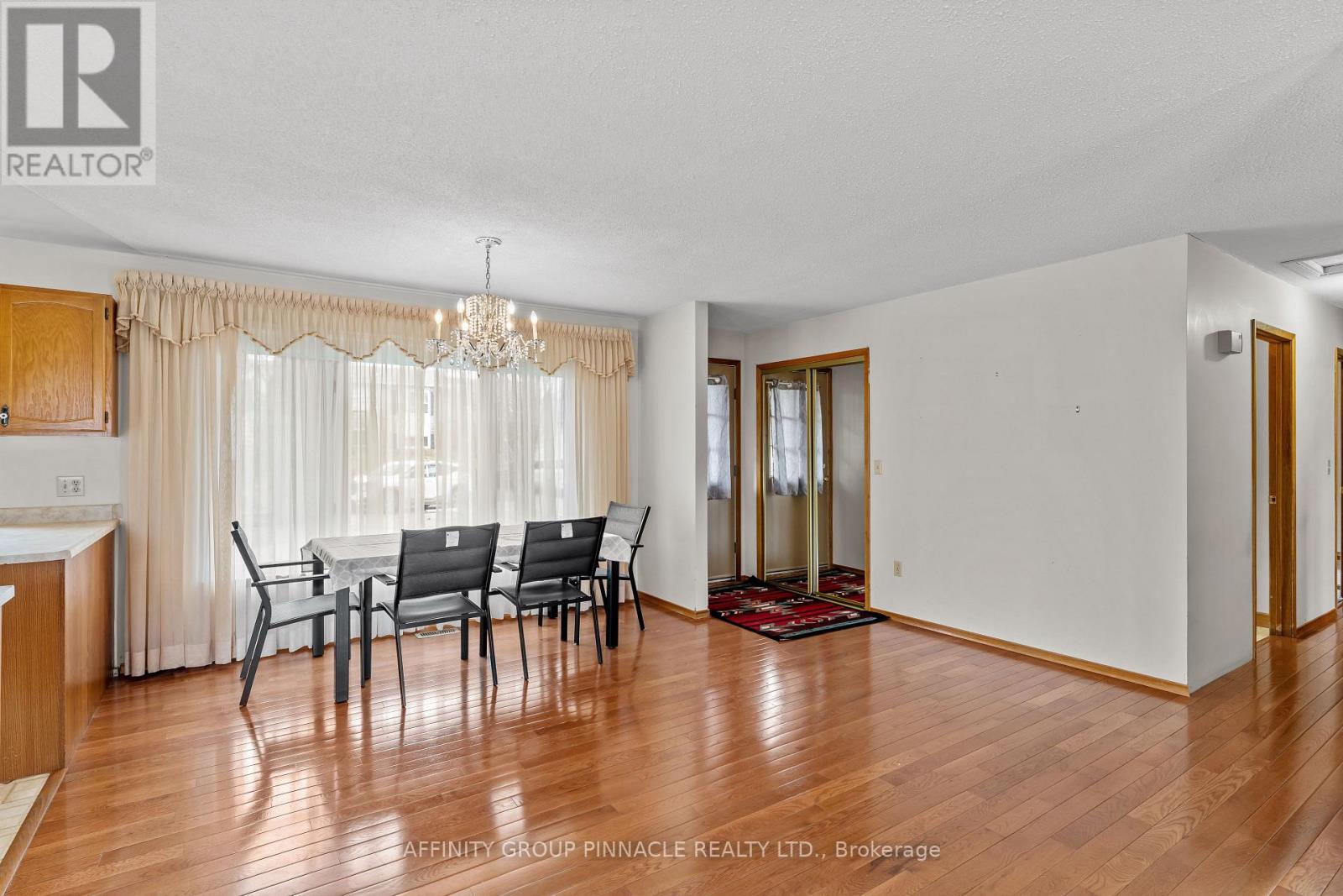 28 Water Street, Kawartha Lakes, Ontario  K9V 2C8 - Photo 7 - X13003426