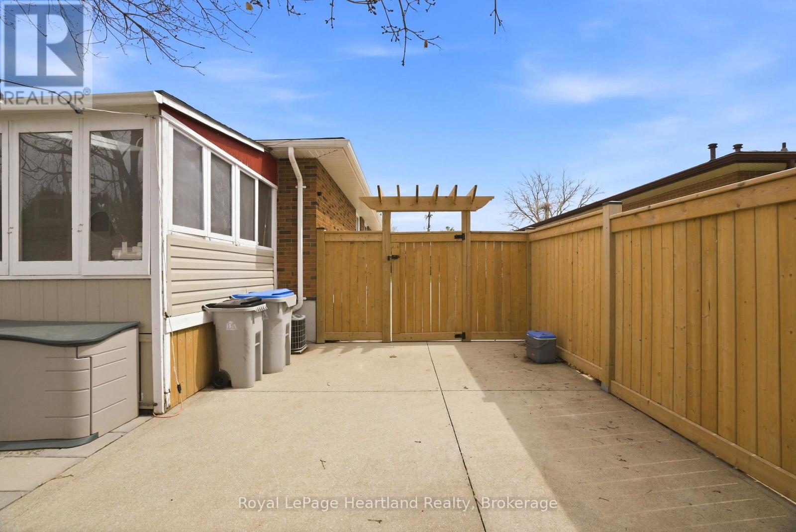 85 Orchard Street, South Huron, Ontario  N0M 1S3 - Photo 38 - X13003508