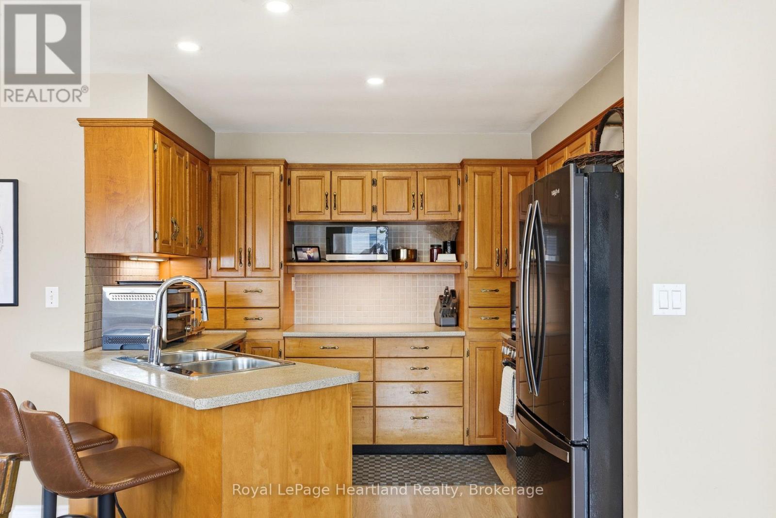 85 Orchard Street, South Huron, Ontario  N0M 1S3 - Photo 9 - X13003508