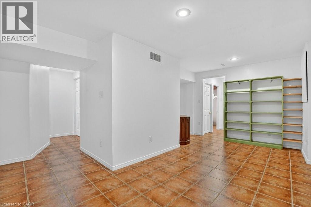 54 Deerwood Crescent, Kitchener, Ontario  N2N 1R3 - Photo 31 - 40816601