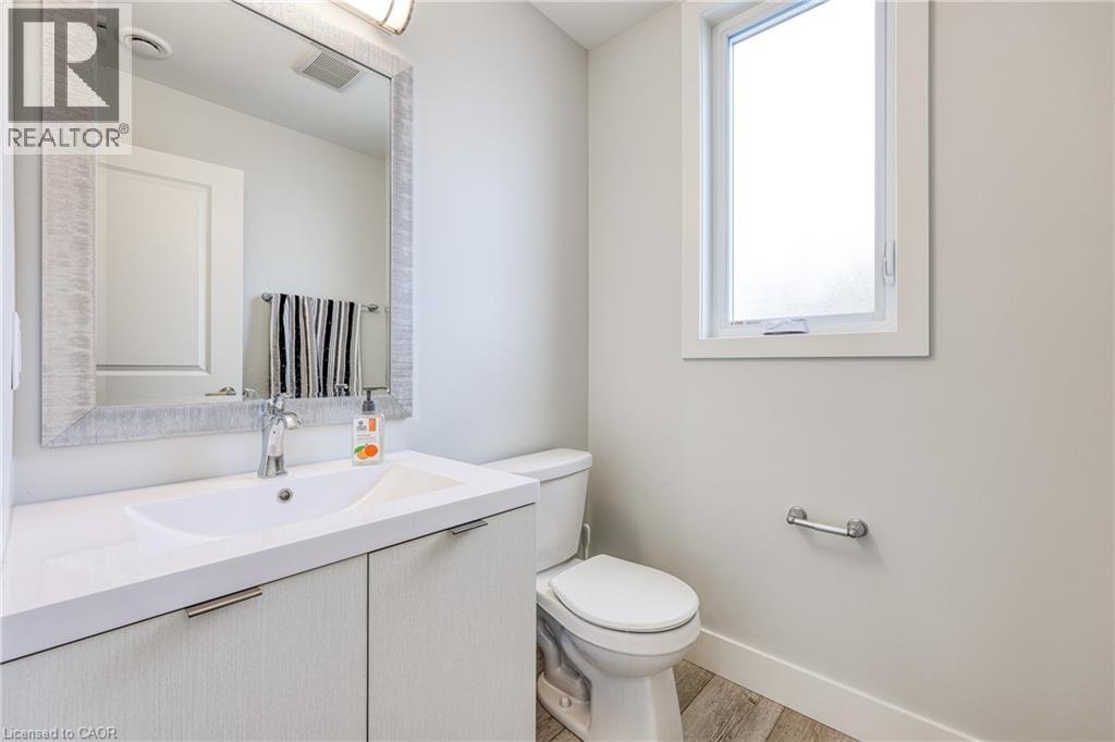 925 Deveron Crescent Unit# 12, London, Ontario  N5Z 0B6 - Photo 11 - 40818935