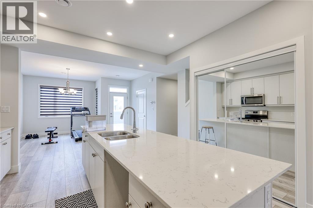 925 Deveron Crescent Unit# 12, London, Ontario  N5Z 0B6 - Photo 8 - 40818935