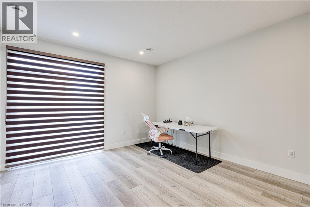 925 Deveron Crescent Unit# 12, London, Ontario  N5Z 0B6 - Photo 9 - 40818935