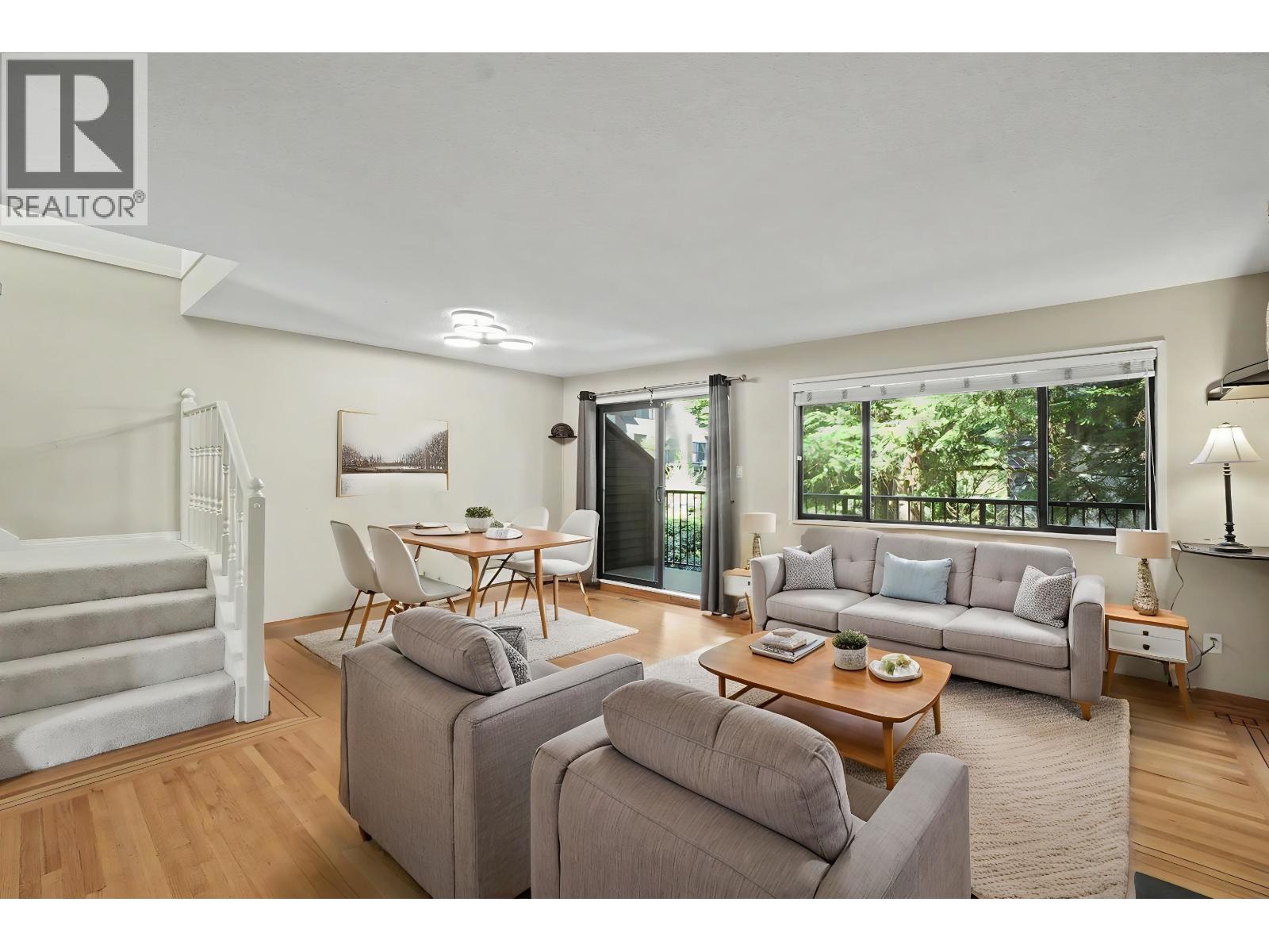 7305 Coronado Drive, Burnaby, British Columbia  V5A 1P9 - Photo 4 - R3111031