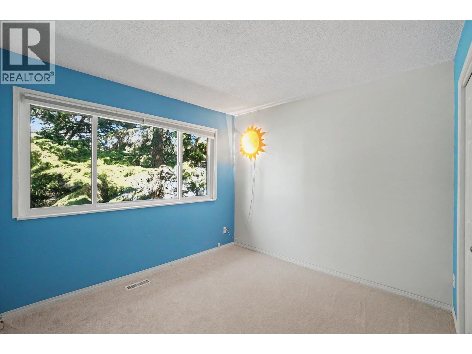 7305 Coronado Drive, Burnaby, British Columbia  V5A 1P9 - Photo 17 - R3111031