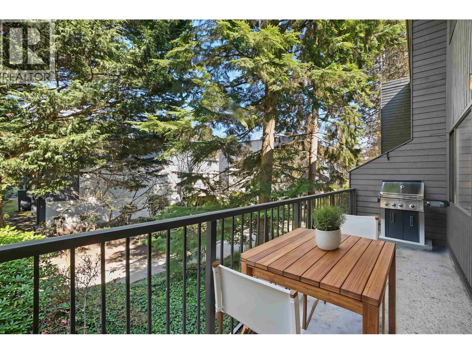 7305 Coronado Drive, Burnaby, British Columbia  V5A 1P9 - Photo 8 - R3111031