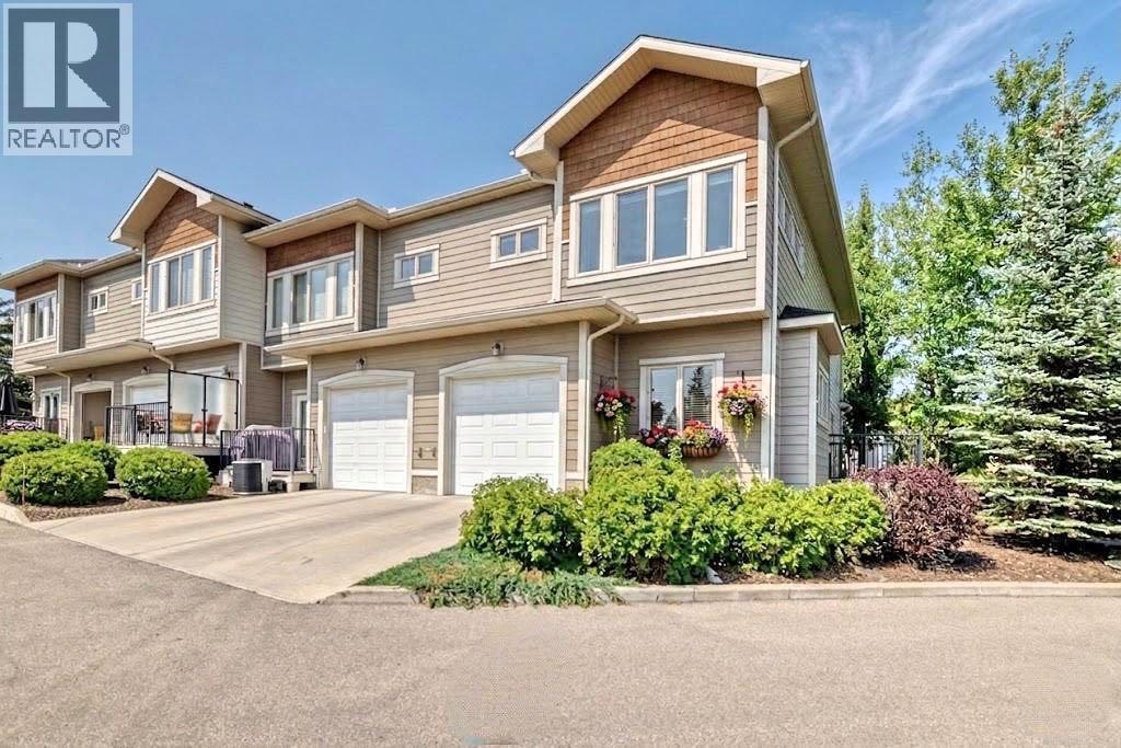 Property Listing: 12 Cougar Ridge Landing Sw, Calgary, Alberta