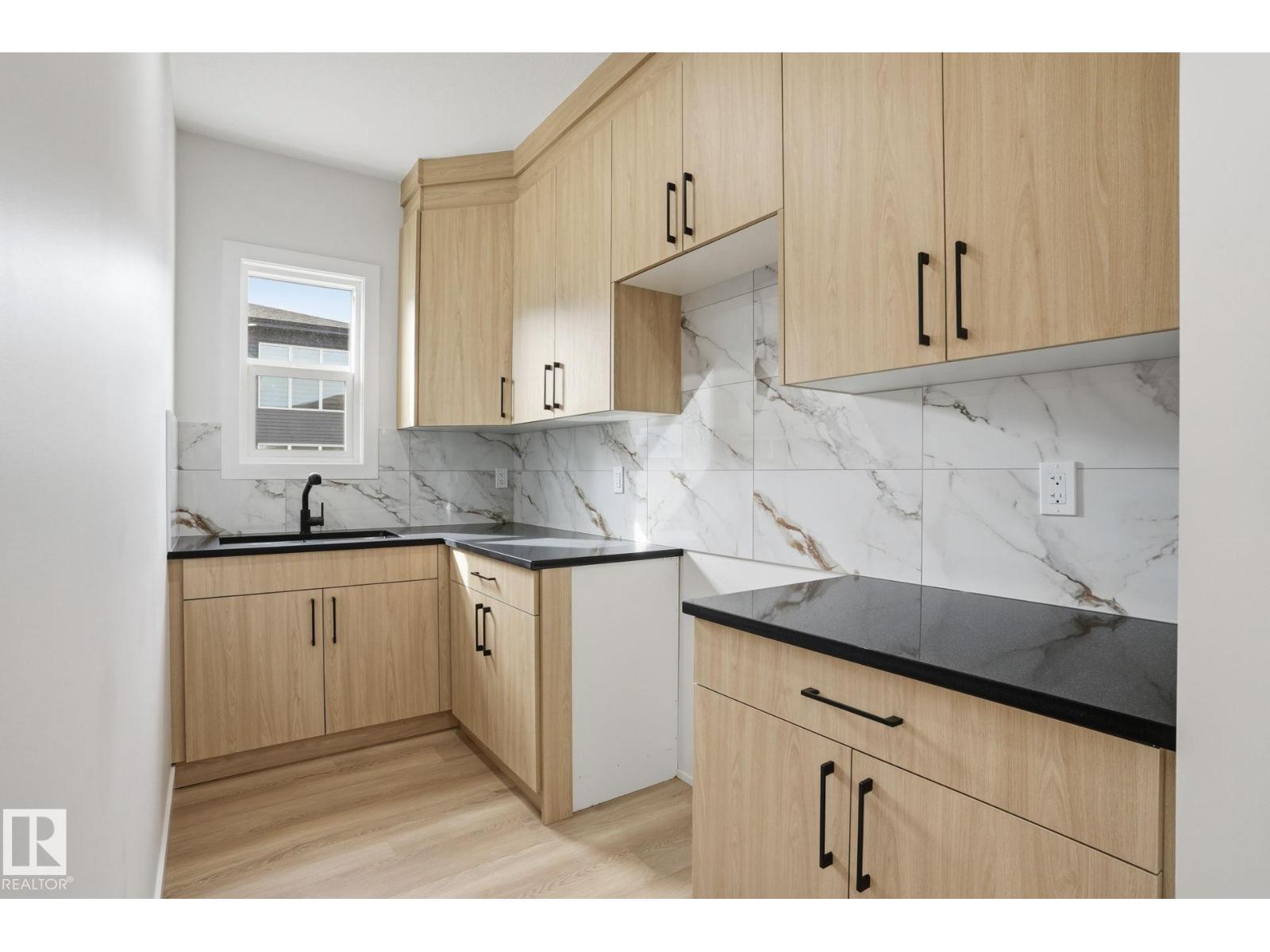 6716 Knox Ct Sw Sw, Edmonton, Alberta  T6W 4R3 - Photo 14 - E4482419