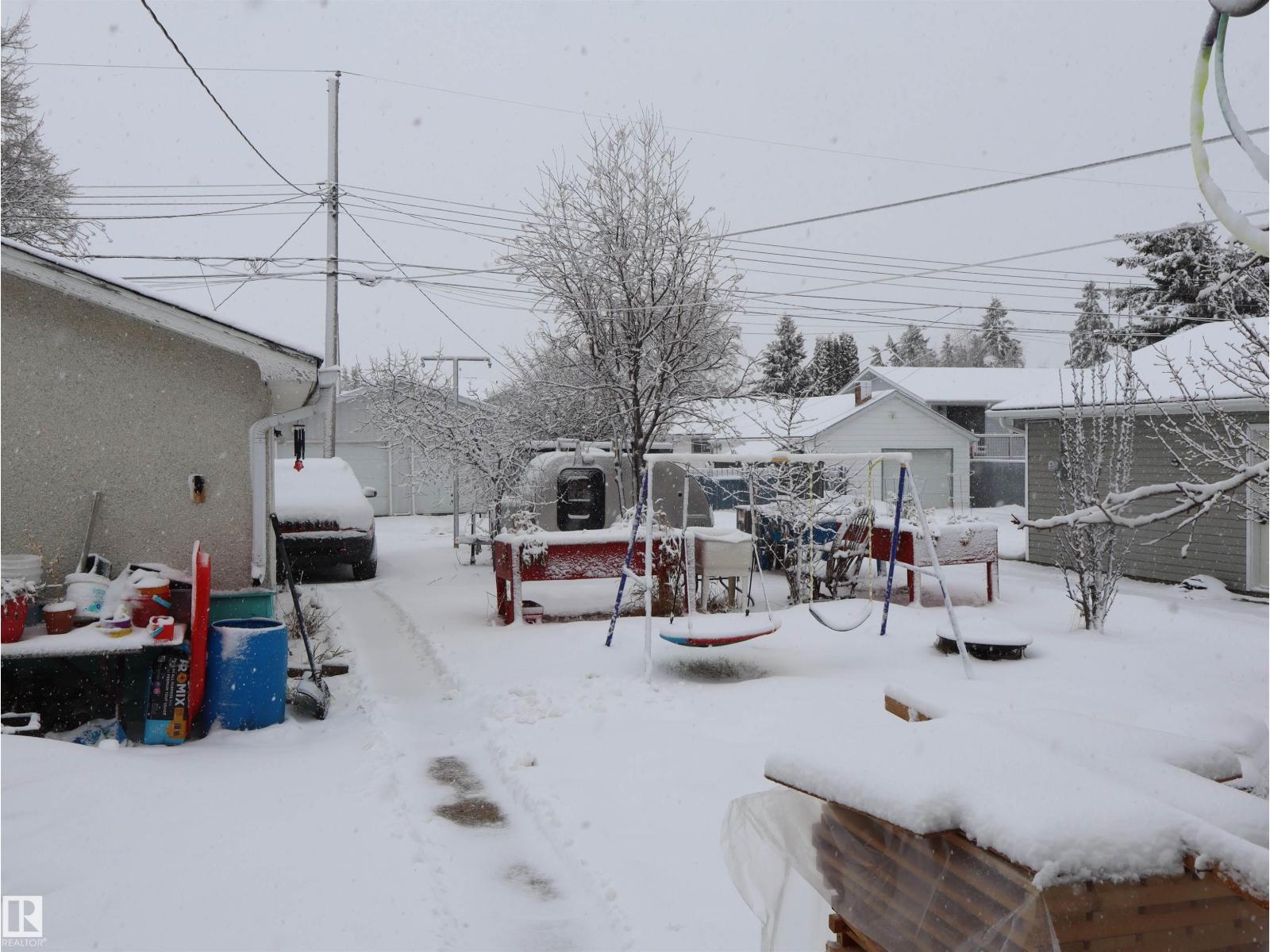 4315 56 Av, Barrhead, Alberta  T7N 1K1 - Photo 5 - E4482421