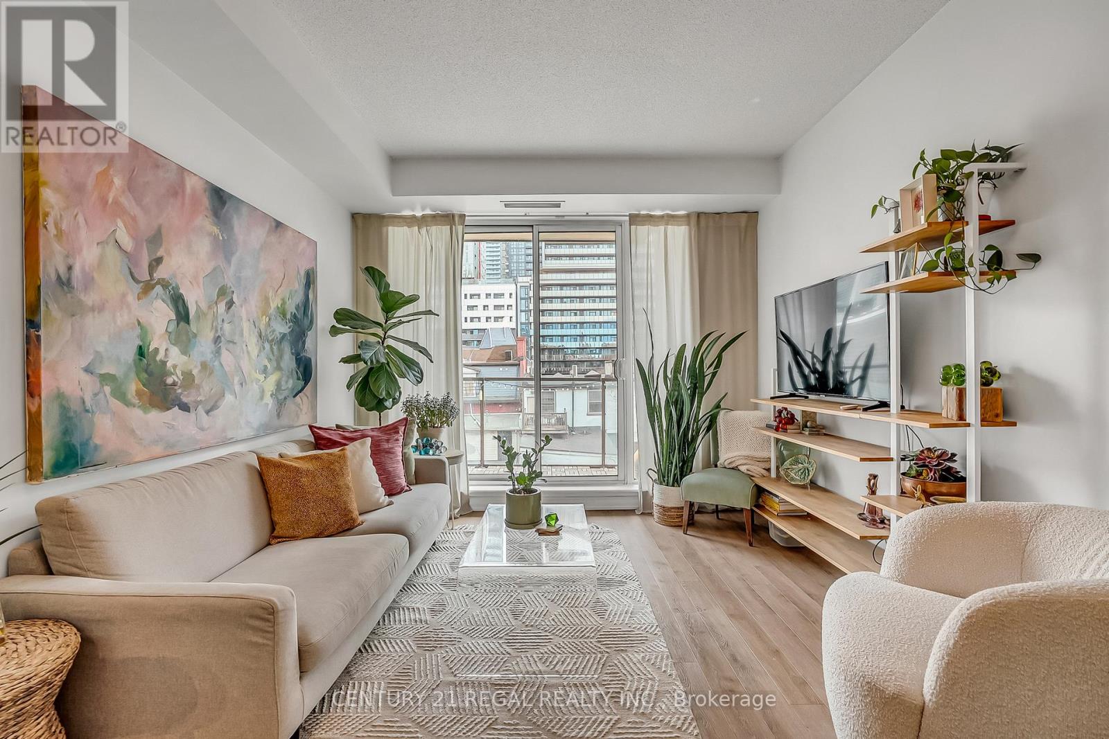 518 - 18 Beverley Street, Toronto, Ontario  M5T 3L2 - Photo 17 - C13003448