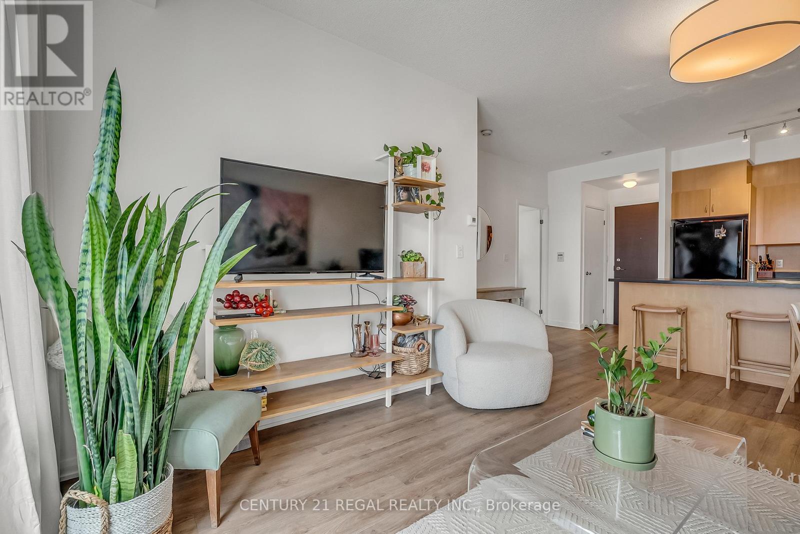 518 - 18 Beverley Street, Toronto, Ontario  M5T 3L2 - Photo 19 - C13003448