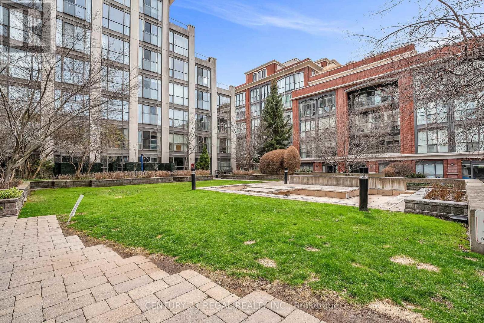 518 - 18 Beverley Street, Toronto, Ontario  M5T 3L2 - Photo 32 - C13003448