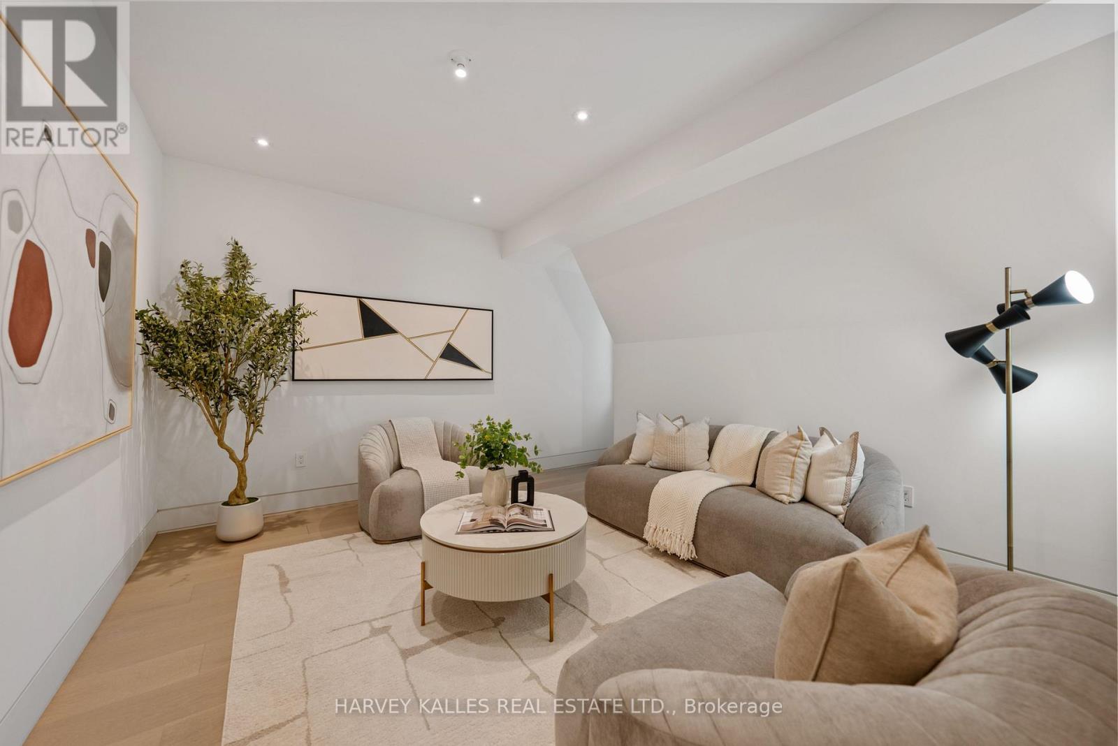 335 Lytton Boulevard, Toronto, Ontario  M5N 1R9 - Photo 27 - C13003502