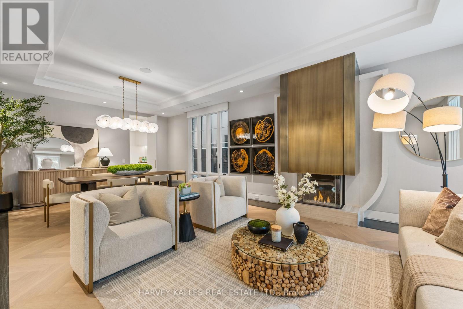 335 Lytton Boulevard, Toronto, Ontario  M5N 1R9 - Photo 4 - C13003502