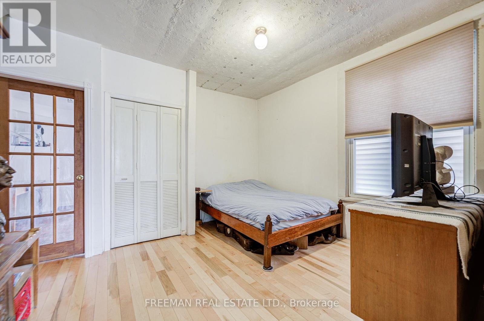 617 Clinton Street, Toronto, Ontario  M6G 2Z8 - Photo 18 - C13003636