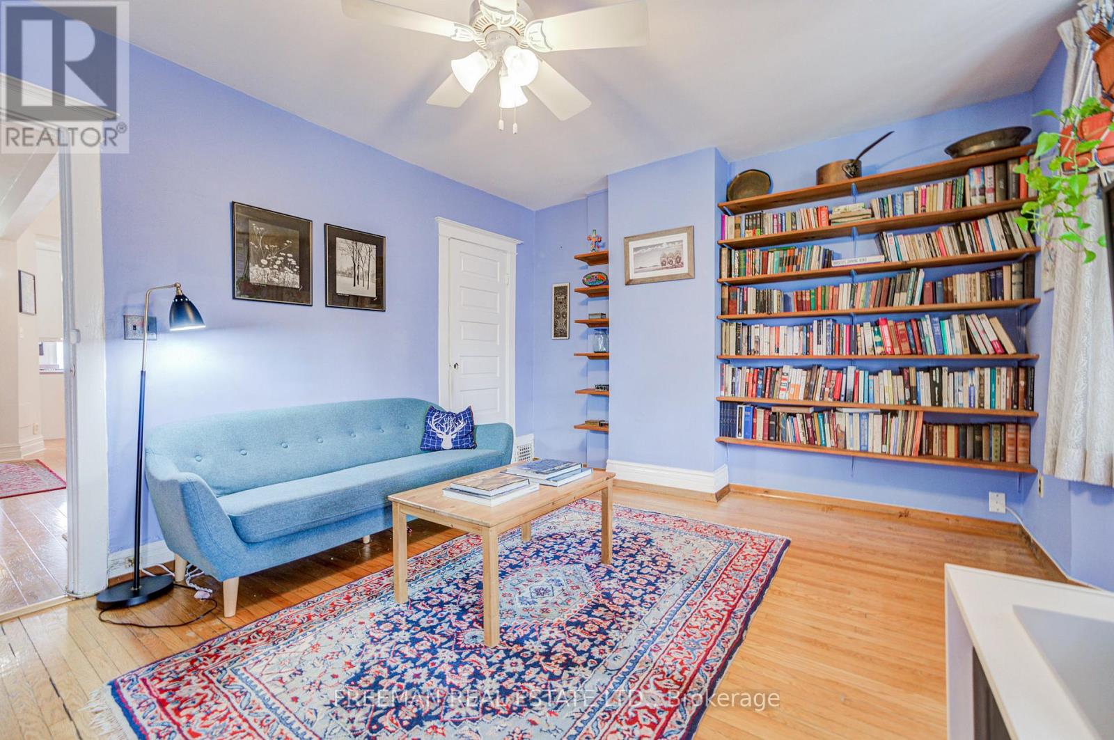 617 Clinton Street, Toronto, Ontario  M6G 2Z8 - Photo 4 - C13003636