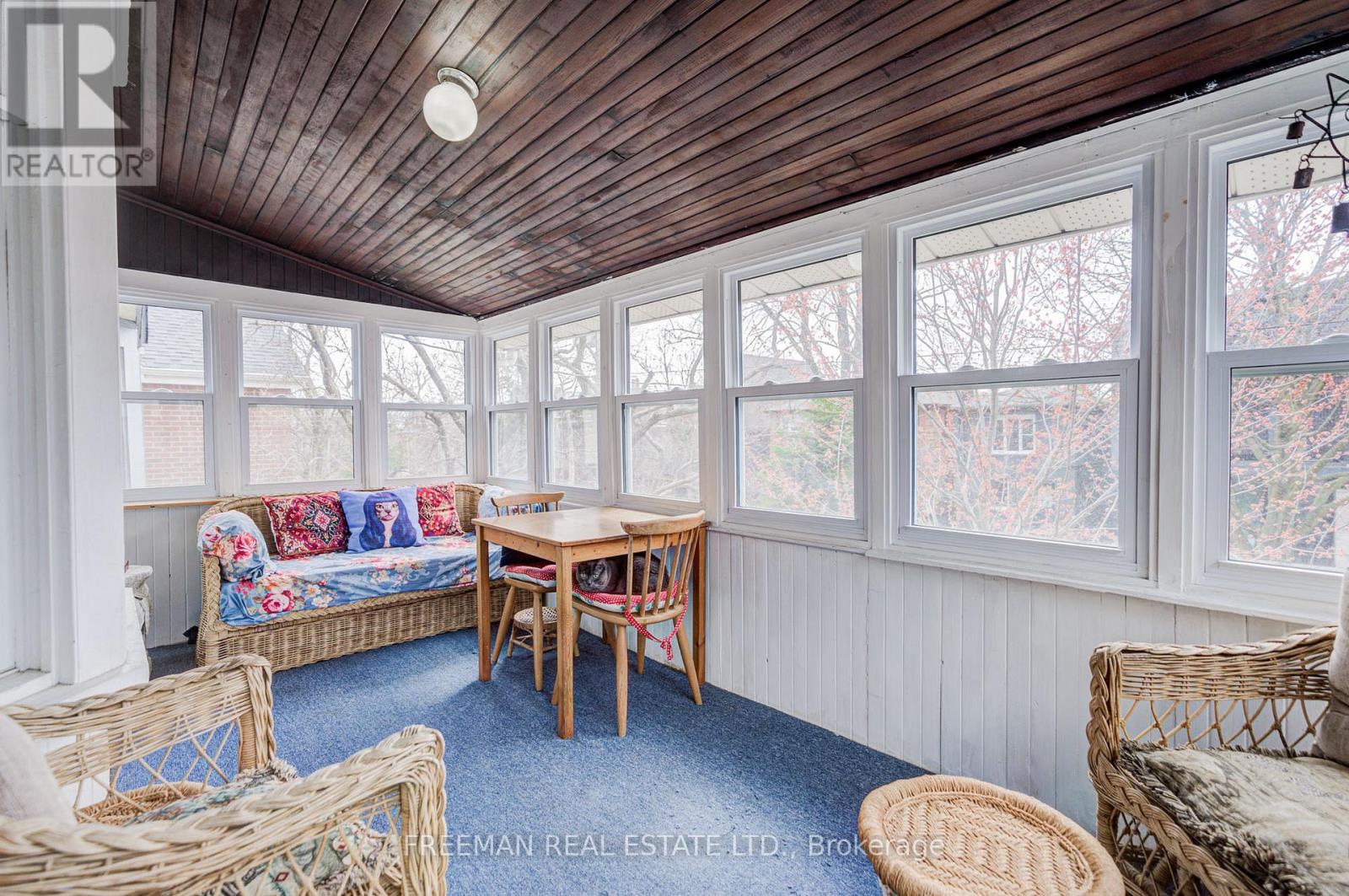 617 Clinton Street, Toronto, Ontario  M6G 2Z8 - Photo 5 - C13003636