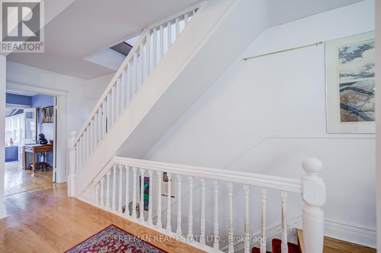 617 Clinton Street, Toronto, Ontario  M6G 2Z8 - Photo 7 - C13003636