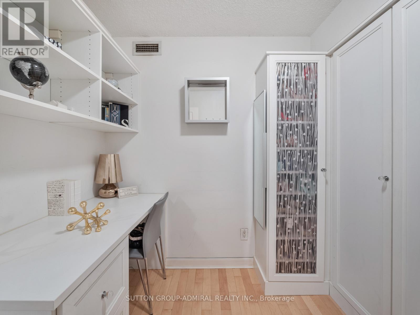 1103 - 4978 Yonge Street, Toronto, Ontario  M2N 7G8 - Photo 19 - C13003640