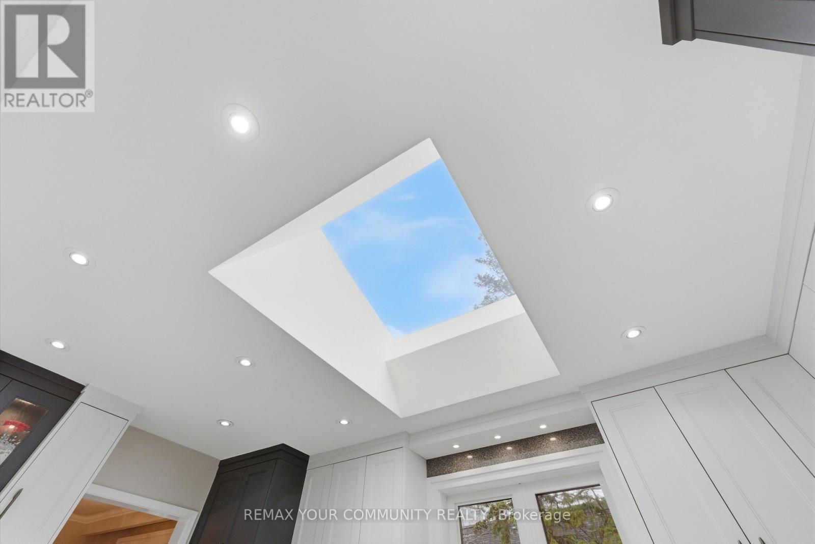 22 Marathon Crescent, Toronto, Ontario  M2R 2L7 - Photo 19 - C13003654