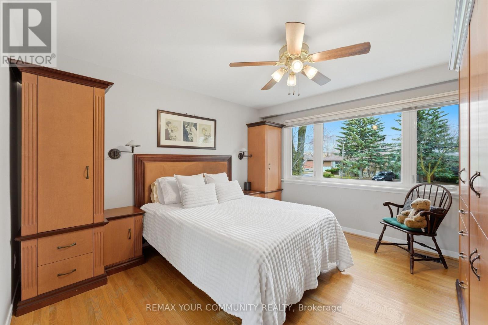22 Marathon Crescent, Toronto, Ontario  M2R 2L7 - Photo 22 - C13003654