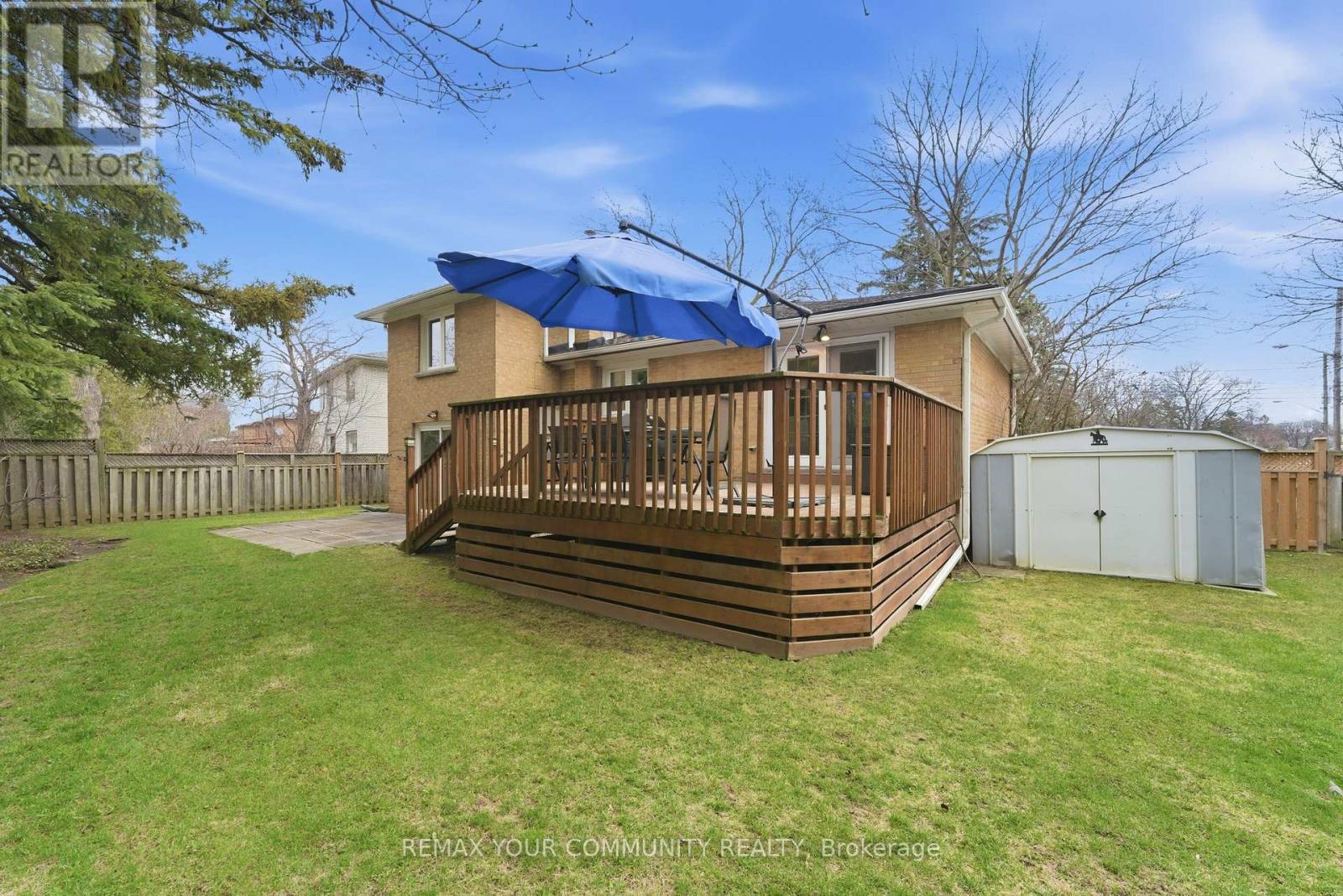 22 Marathon Crescent, Toronto, Ontario  M2R 2L7 - Photo 41 - C13003654