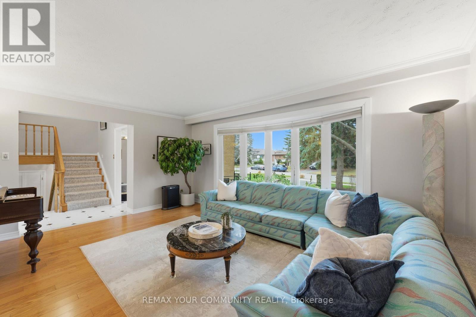 22 Marathon Crescent, Toronto, Ontario  M2R 2L7 - Photo 7 - C13003654