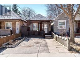 186 CEDRIC AVENUE, Toronto, Ontario